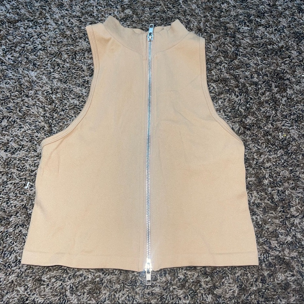 Zipper Tank - Picture 5 of 6